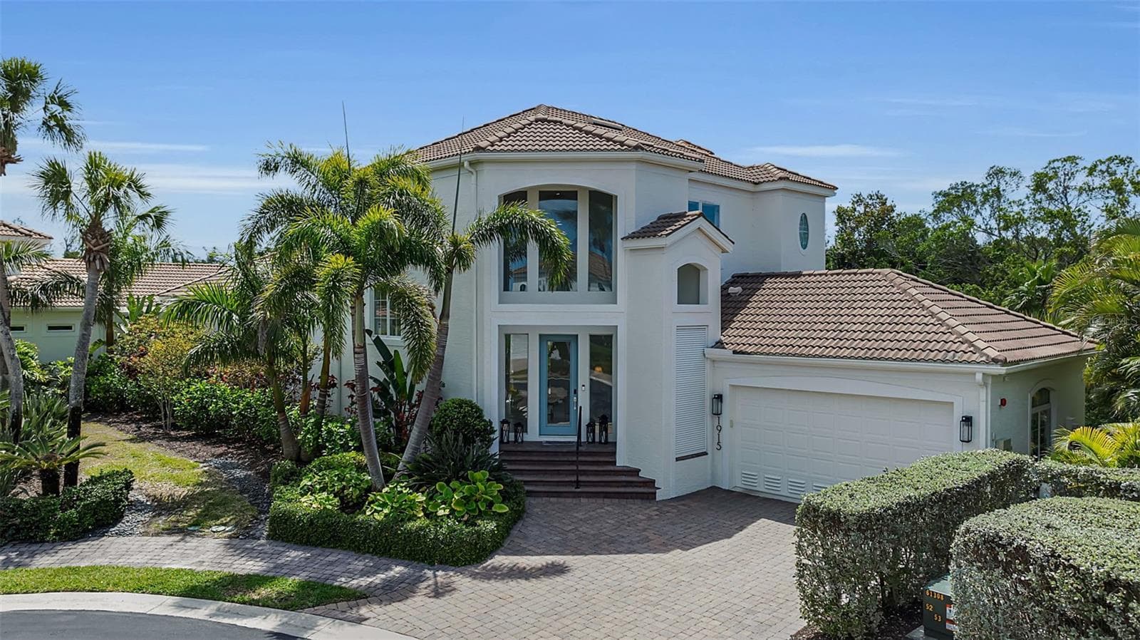 Villa at 1915 HARBOUR LINKS CIR #6, LONGBOAT KEY, photo 3 of 45