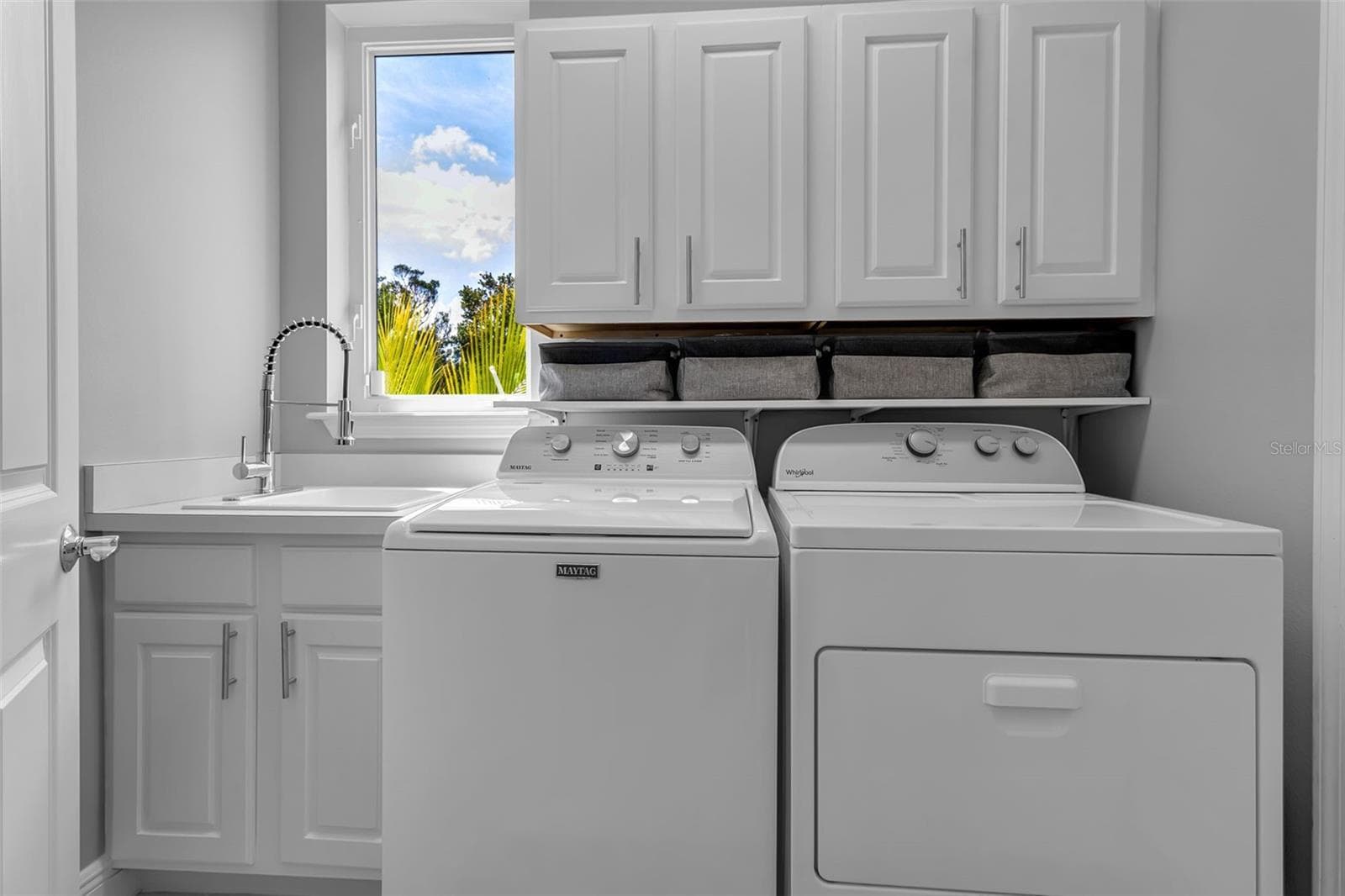 Laundry off Kitchen - 1915 HARBOUR LINKS CIR #6, LONGBOAT KEY