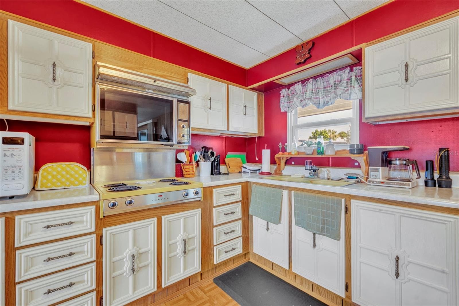 Mobile Home at 270 PALAI AVE, LEESBURG, photo 17 of 49