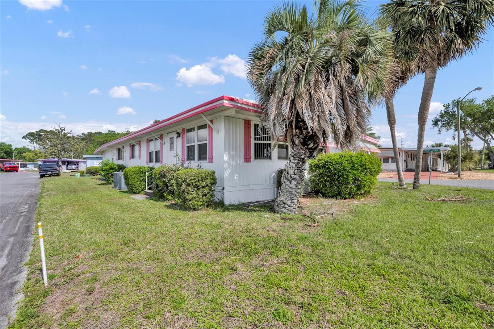 Mobile Home at 270 PALAI AVE, LEESBURG, photo 29 of 49