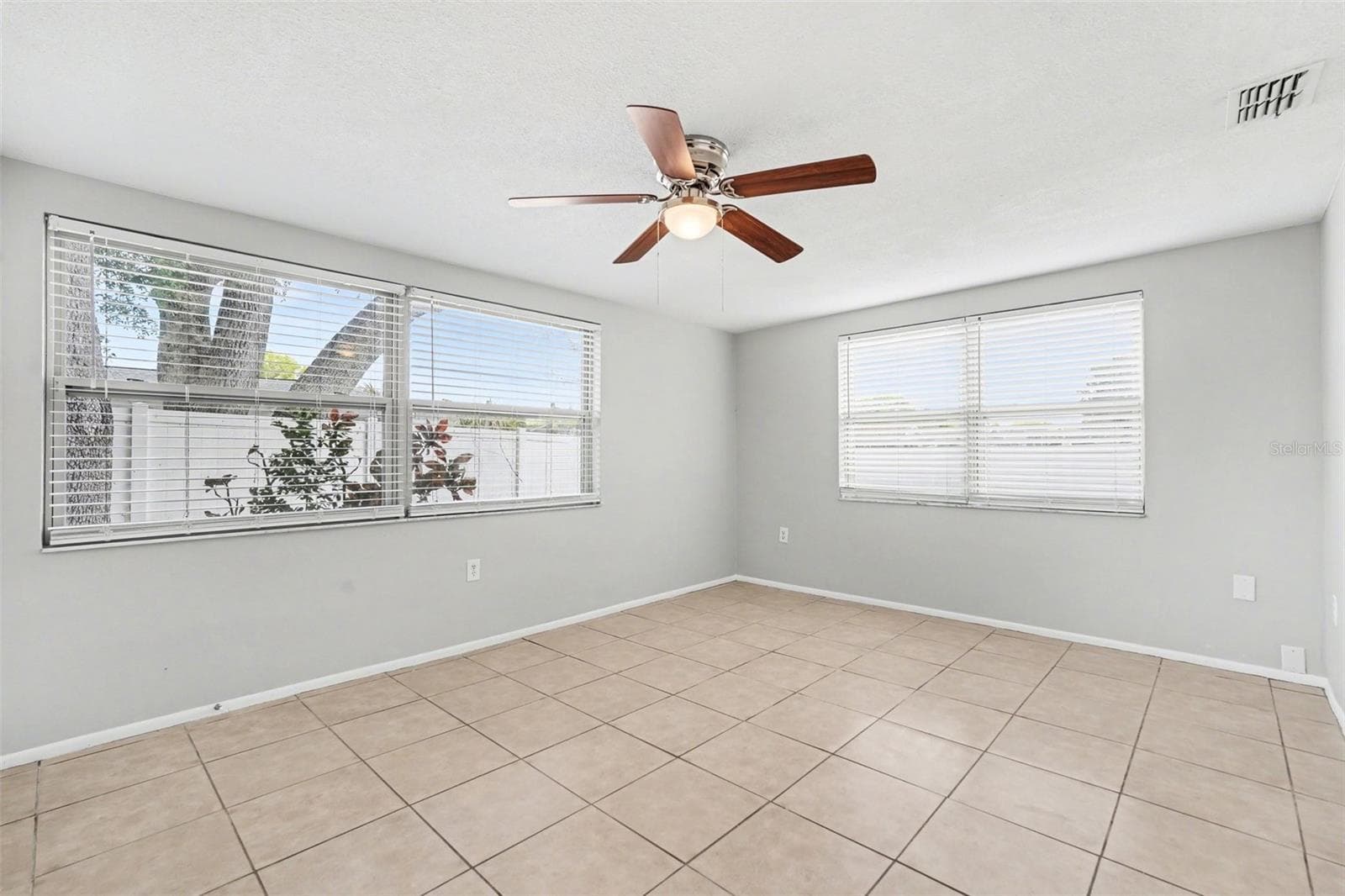 Single Family Residence at 7255 FIRESIDE DR, PORT RICHEY, photo 12 of 19
