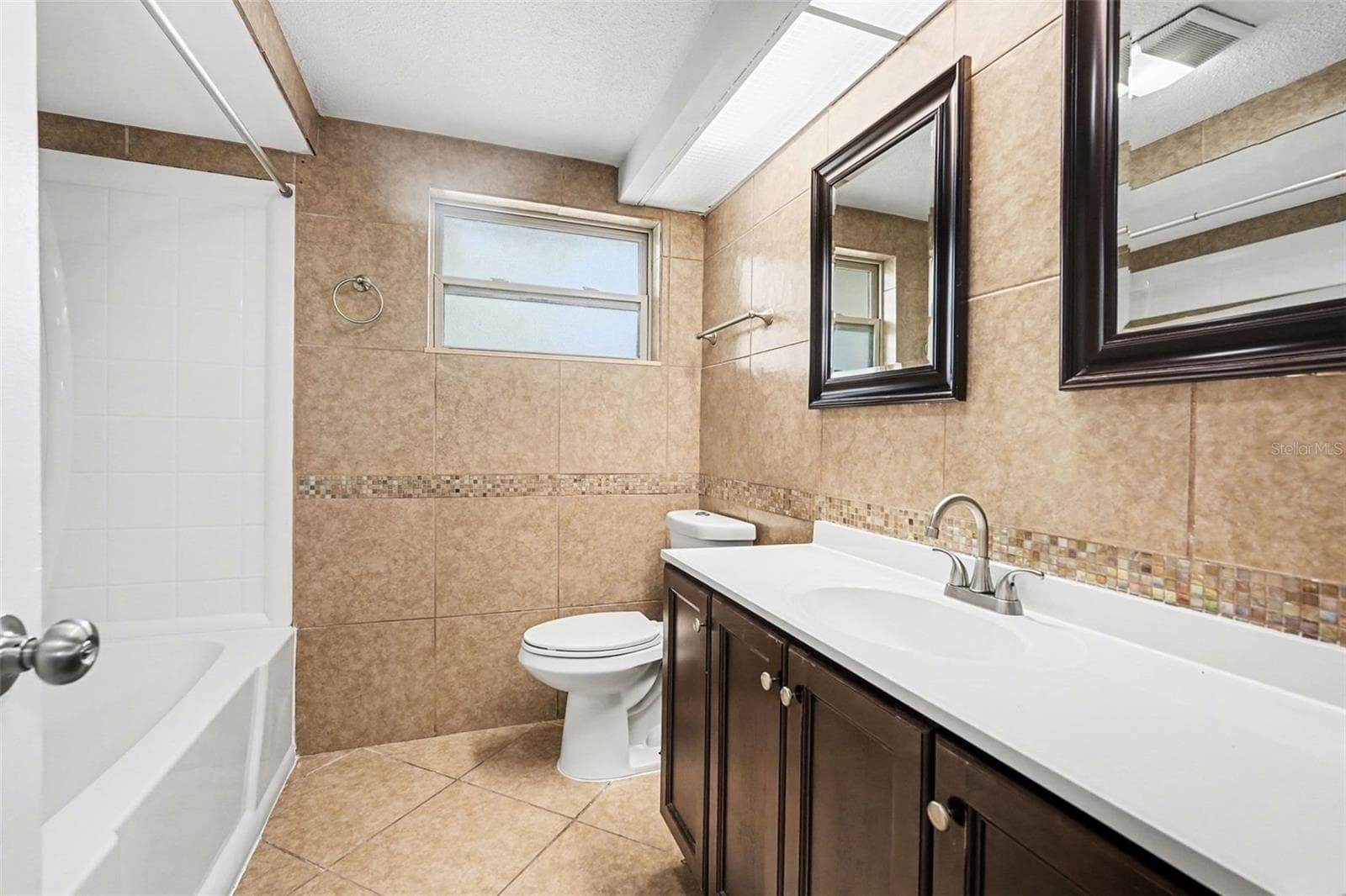 Single Family Residence at 7255 FIRESIDE DR, PORT RICHEY, photo 16 of 19