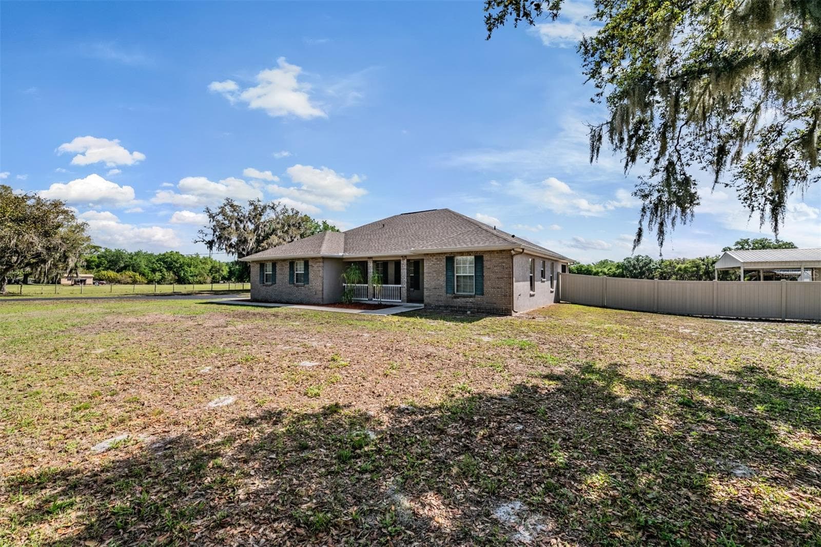 Single Family Residence at 17216 ALDERMAN TURNER RD, WIMAUMA, photo 4 of 58