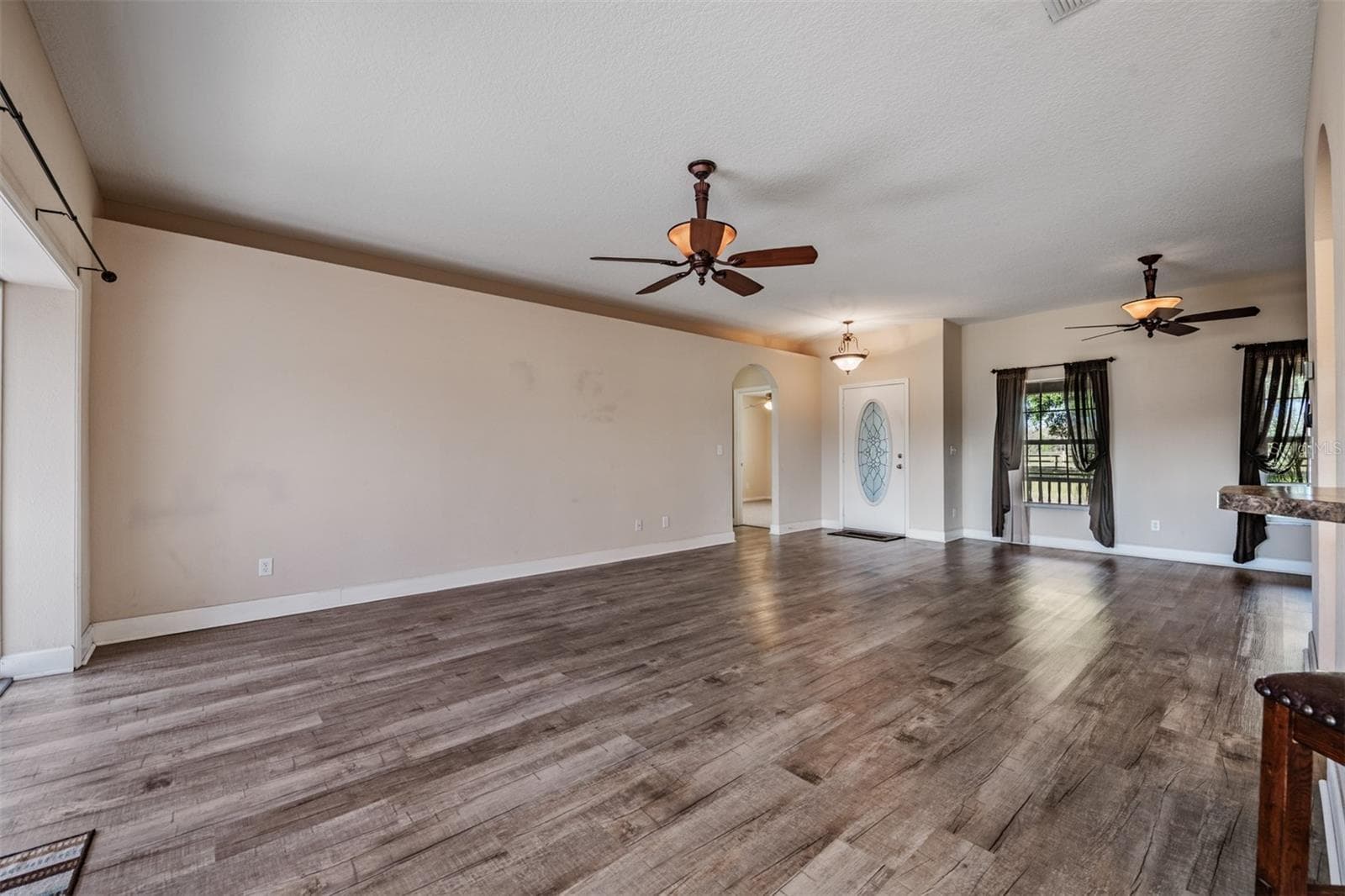 Single Family Residence at 17216 ALDERMAN TURNER RD, WIMAUMA, photo 16 of 58