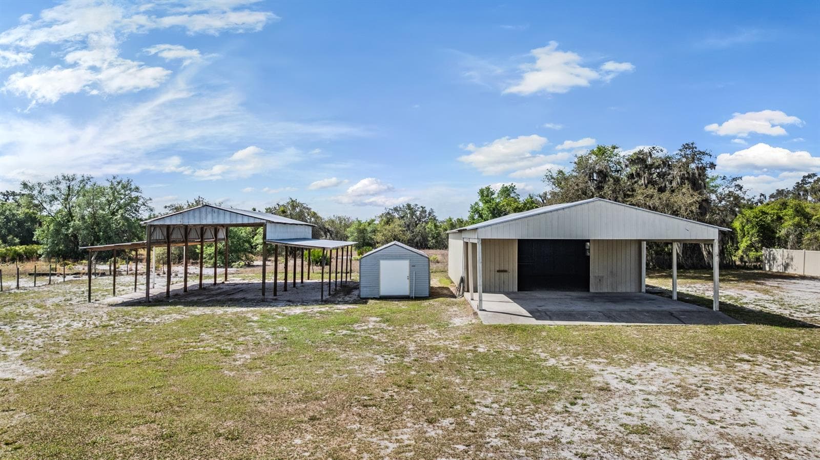 Single Family Residence at 17216 ALDERMAN TURNER RD, WIMAUMA, photo 43 of 58