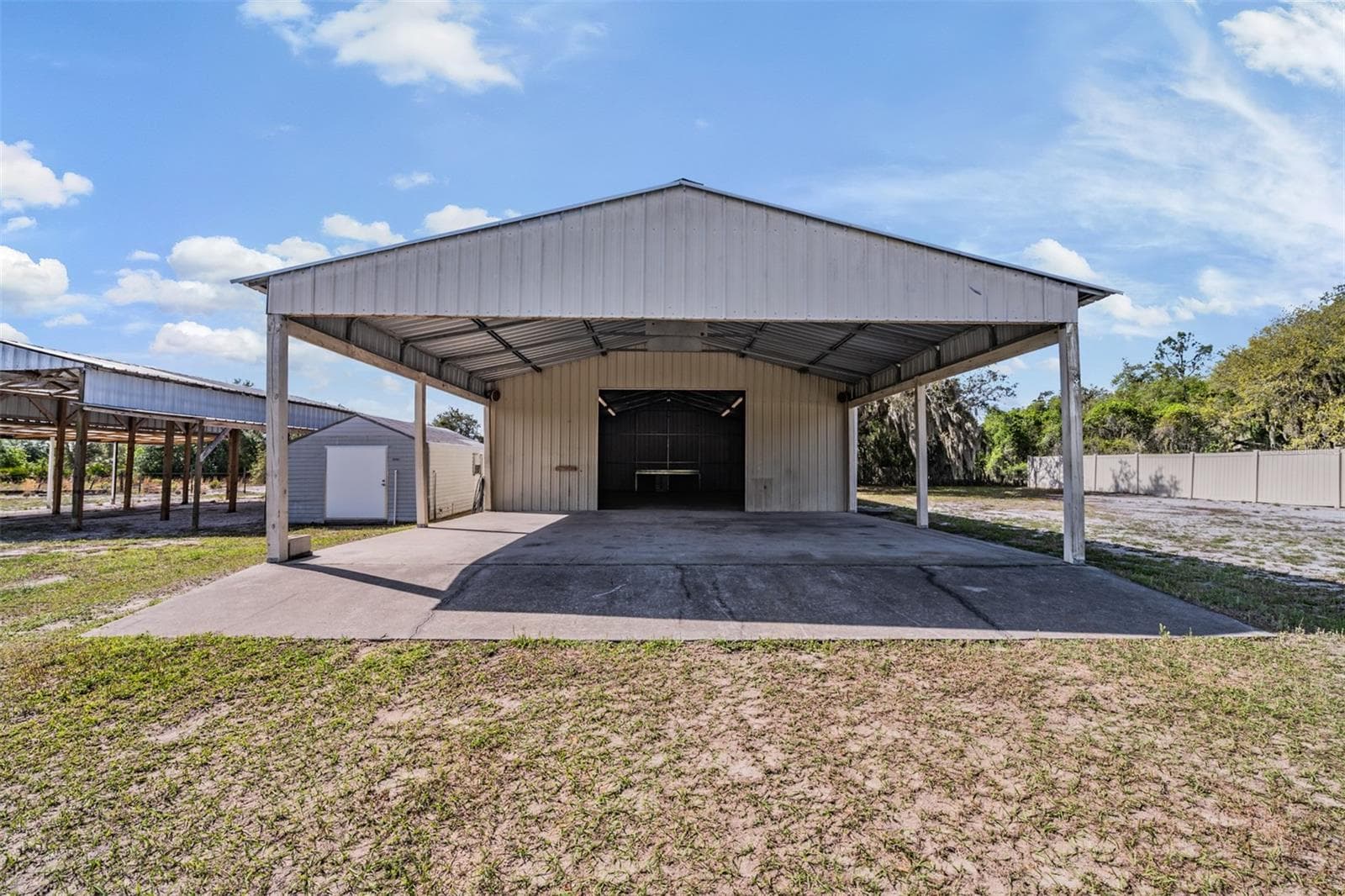 Single Family Residence at 17216 ALDERMAN TURNER RD, WIMAUMA, photo 47 of 58