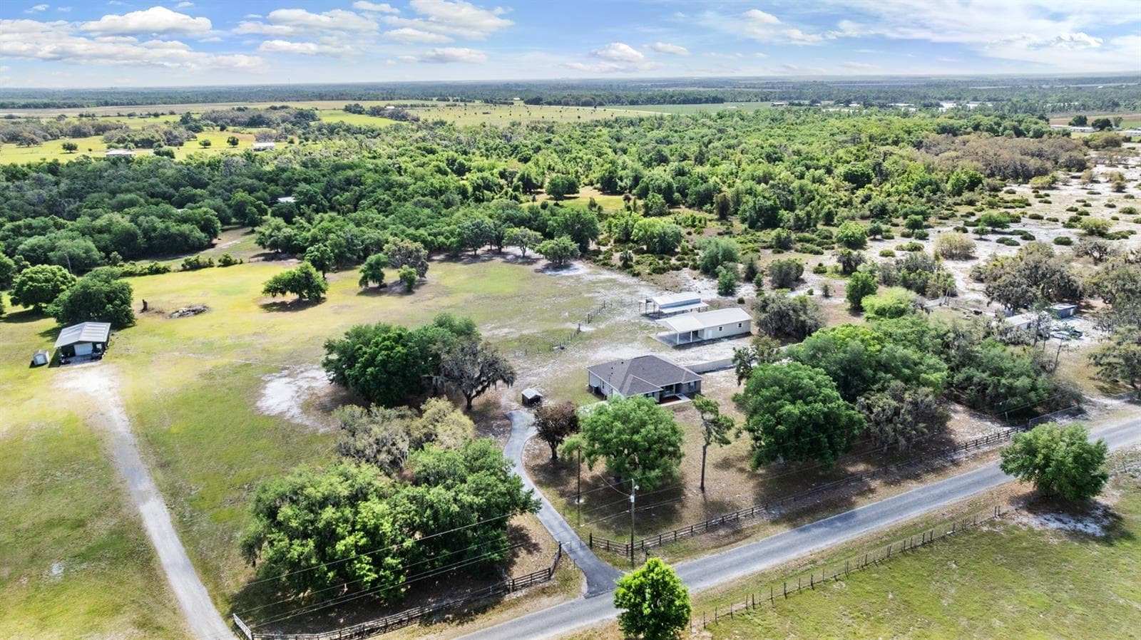 Single Family Residence at 17216 ALDERMAN TURNER RD, WIMAUMA, photo 51 of 58