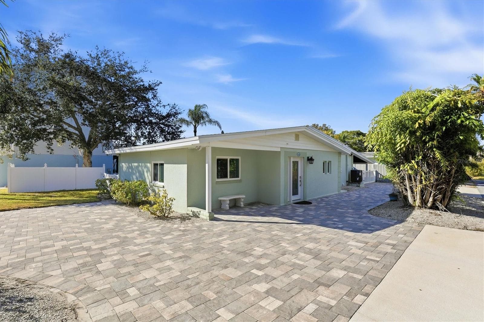 Single Family Residence at 302 GEORGIA AVE, CRYSTAL BEACH, photo 2 of 61
