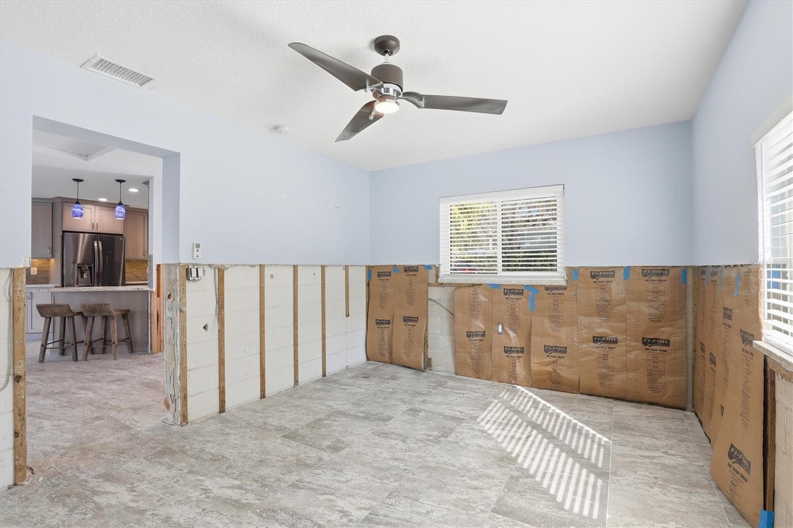 Single Family Residence at 302 GEORGIA AVE, CRYSTAL BEACH, photo 23 of 61