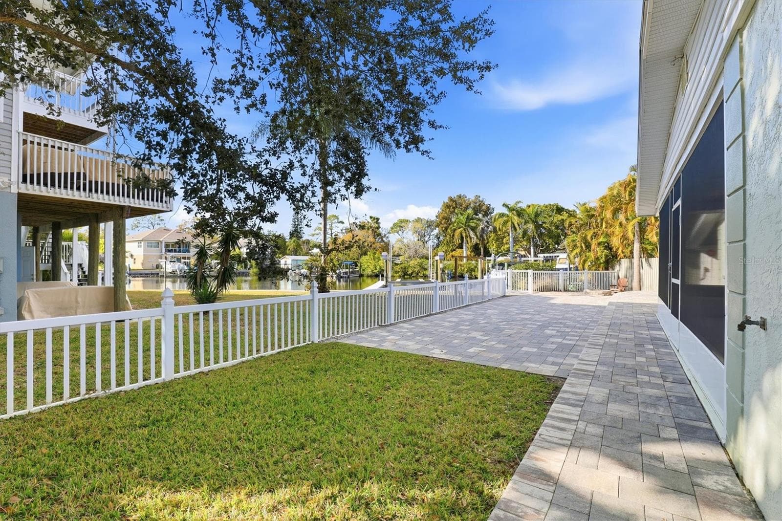Single Family Residence at 302 GEORGIA AVE, CRYSTAL BEACH, photo 34 of 61