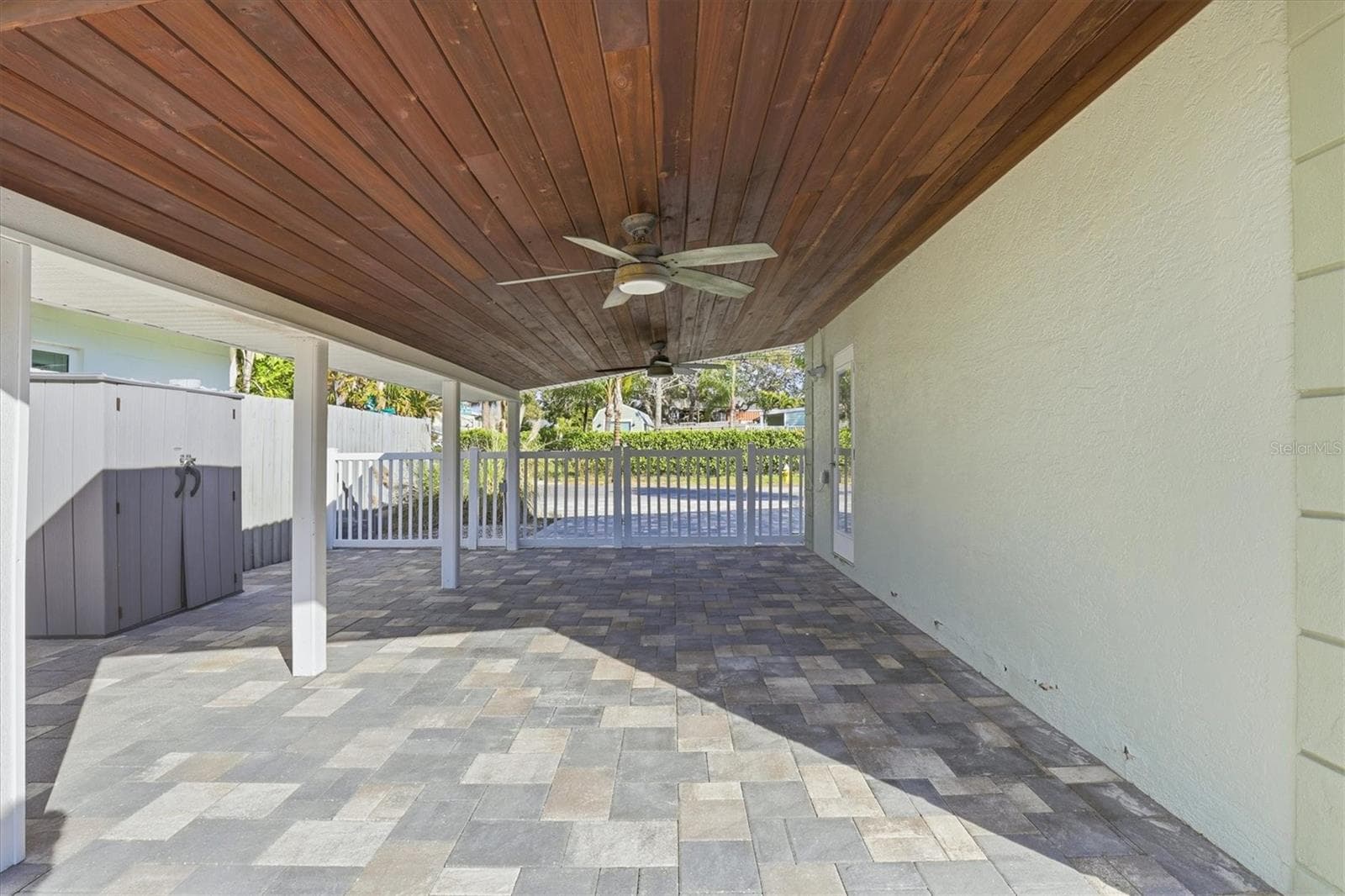 Single Family Residence at 302 GEORGIA AVE, CRYSTAL BEACH, photo 36 of 61