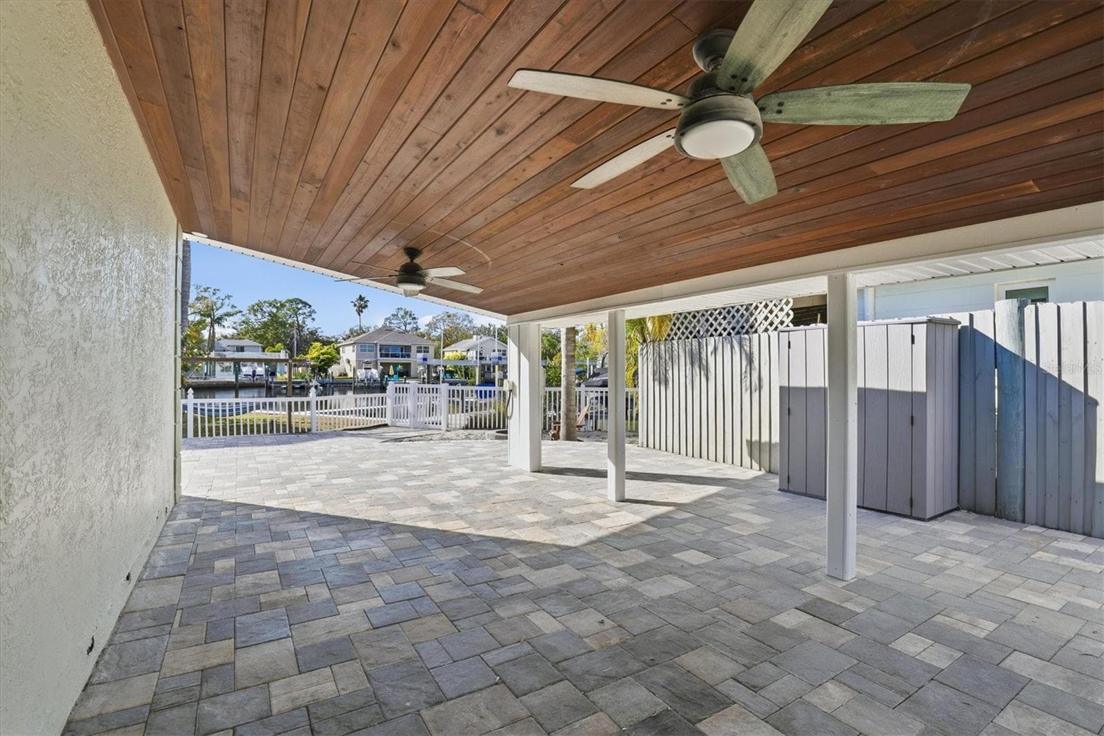Single Family Residence at 302 GEORGIA AVE, CRYSTAL BEACH, photo 37 of 61