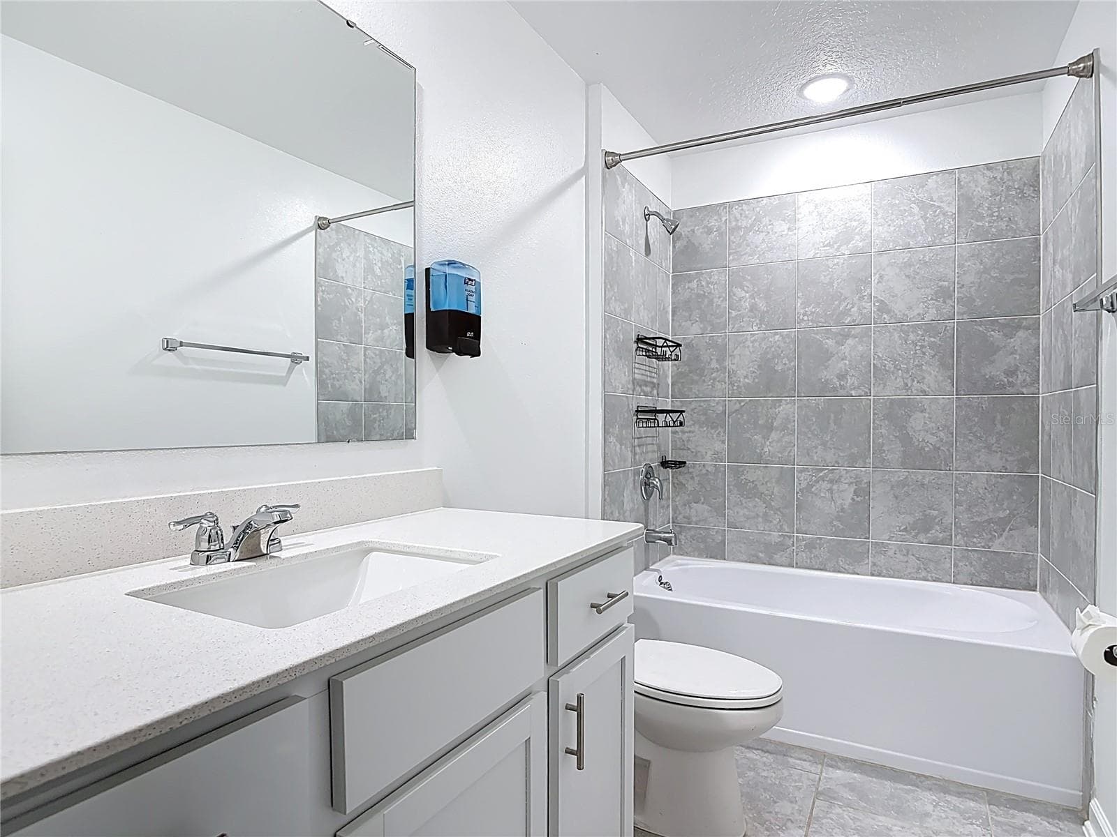 Single Family Residence at 1312 PEACH CREEK DR, OSTEEN, photo 31 of 62