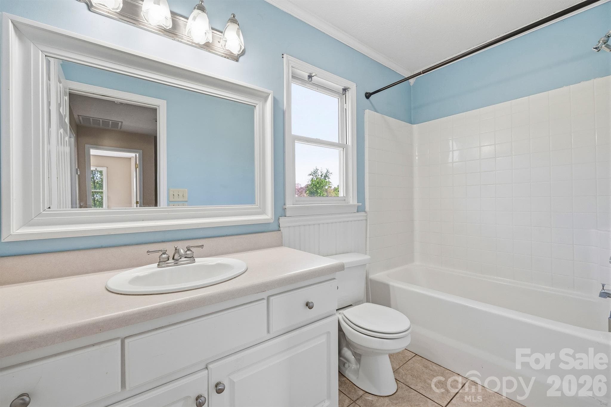 Full bath on second floor - 5406 Winding Oak Drive, Hickory
