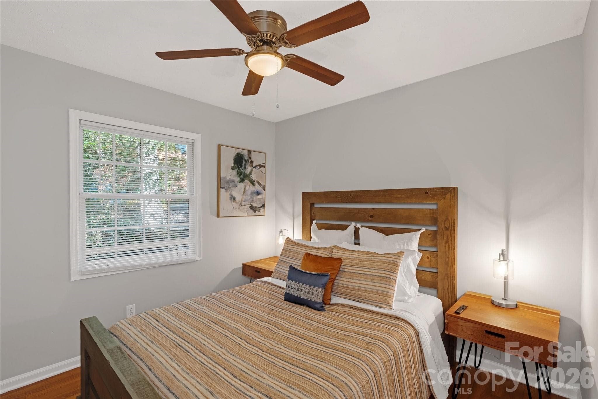 2nd bedroom upstairs - 23 Springwood Drive, Asheville