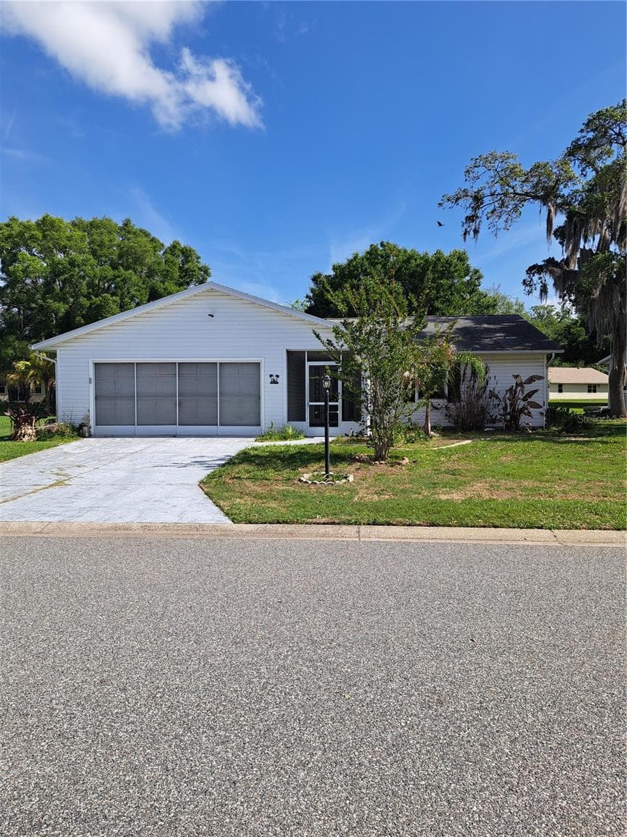 5618 ROSEWALL CIR