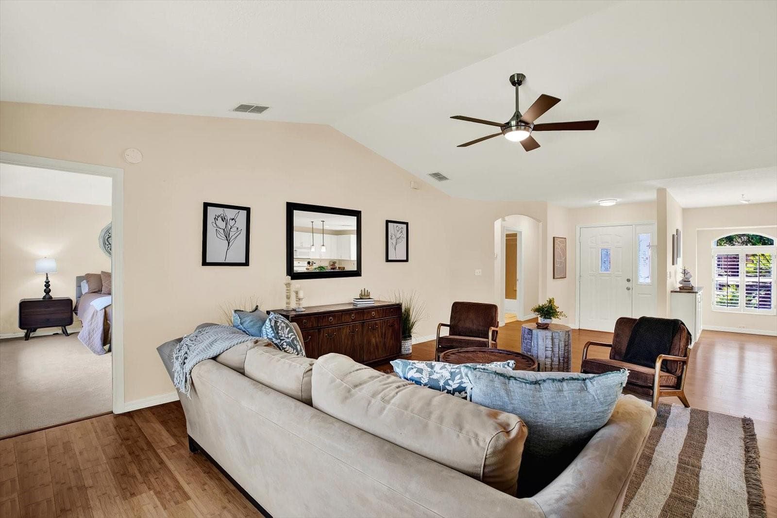 Single Family Residence at 29451 SCHINNECOCK HILLS LN, SAN ANTONIO, photo 14 of 77