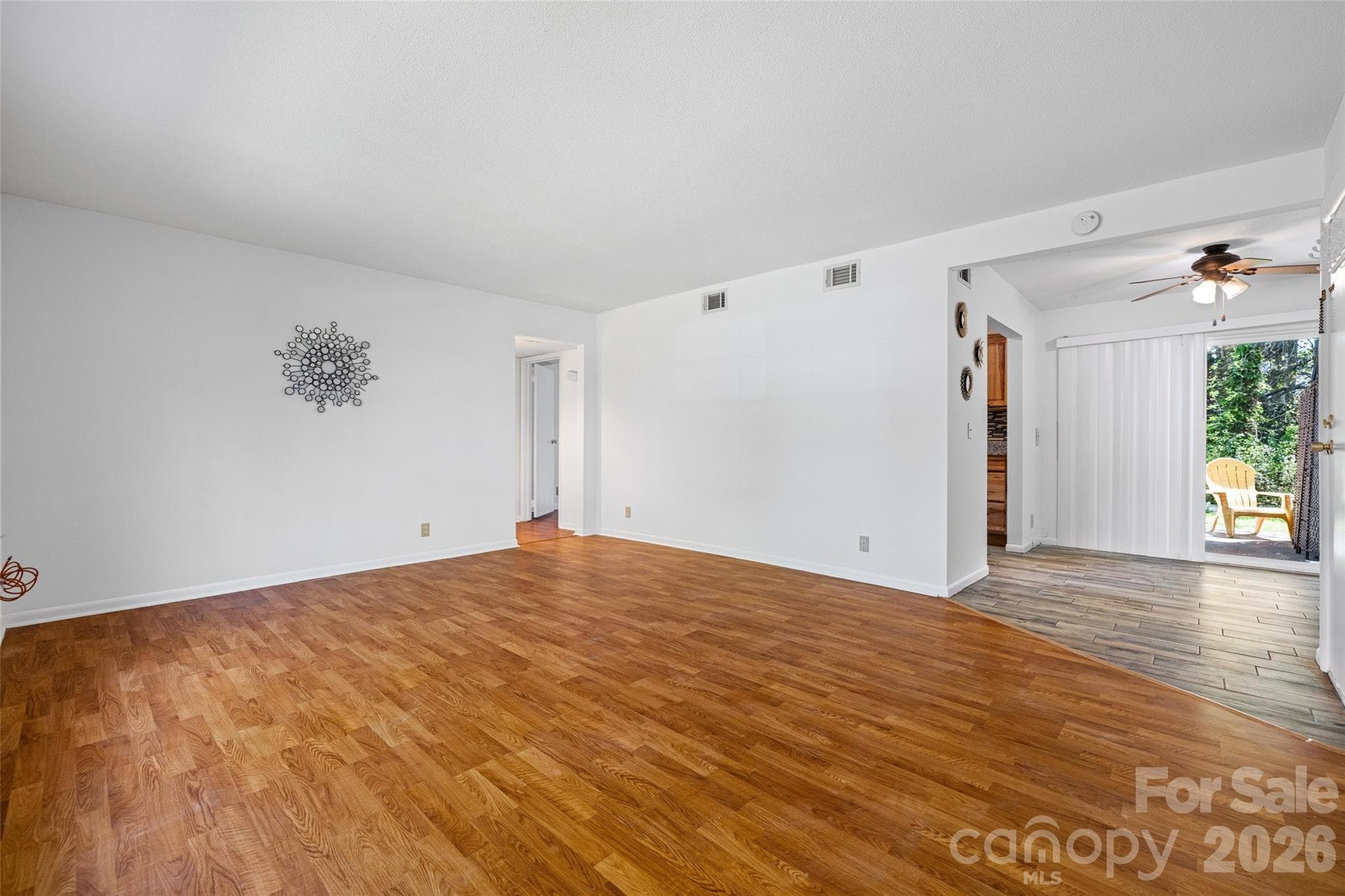 Condominium at 2636 Park Road, Charlotte, photo 13 of 34