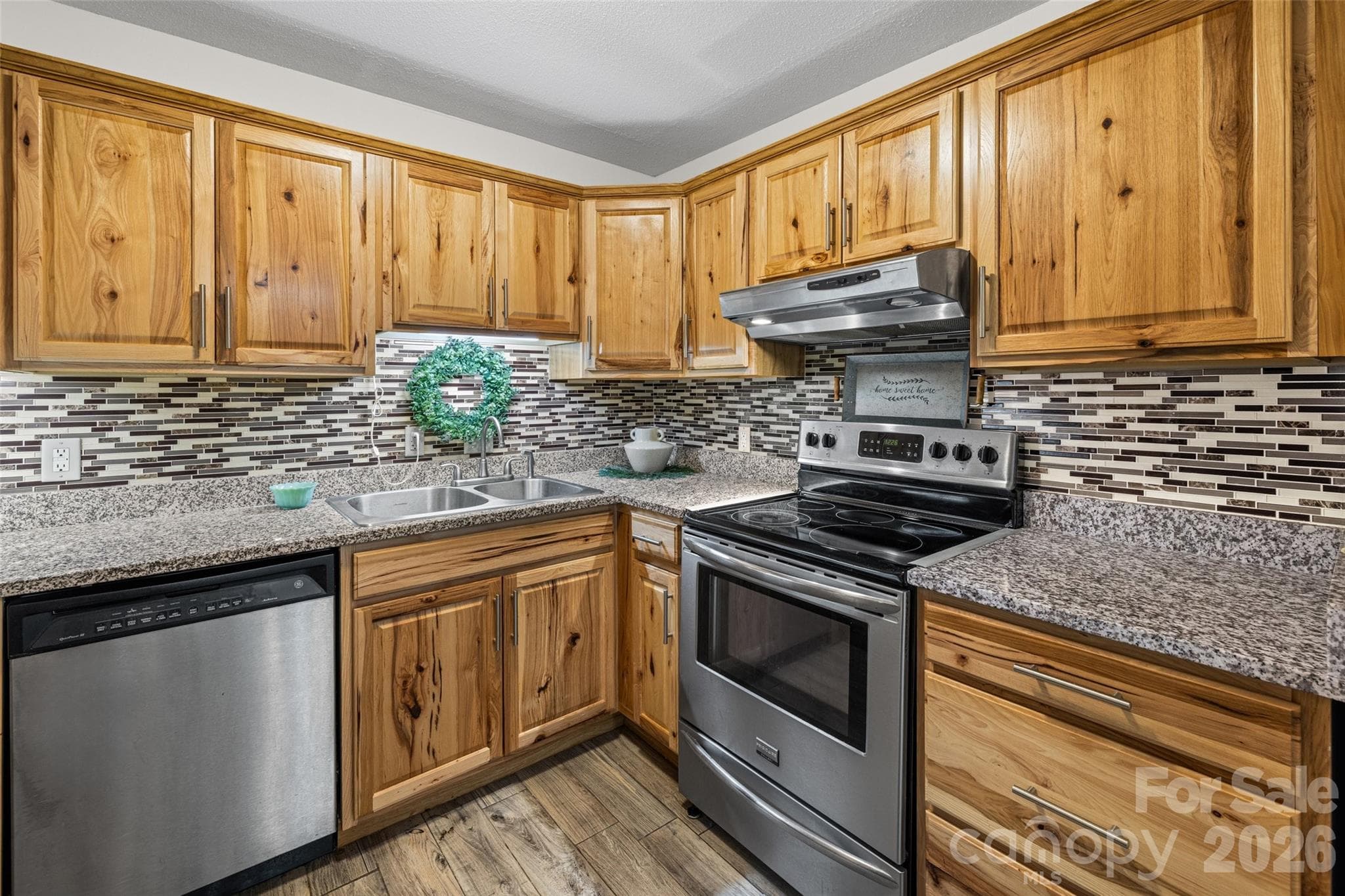 Condominium at Charlotte, photo 2 of 34