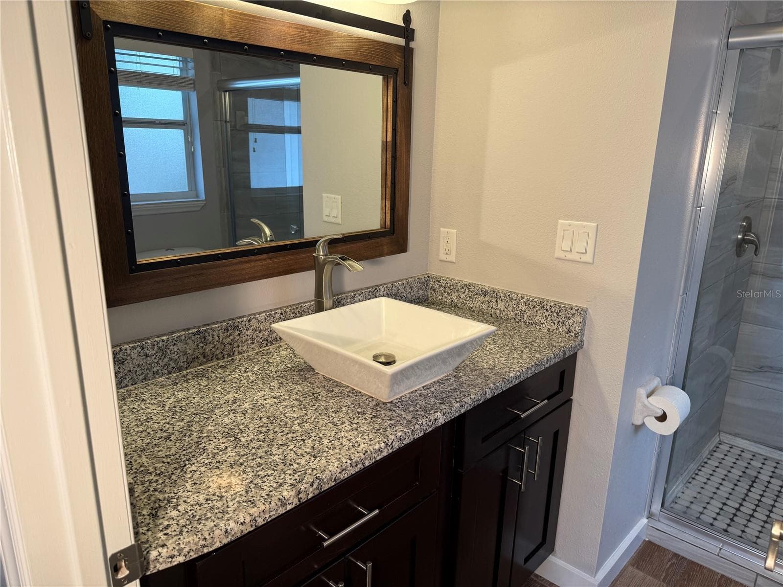 Main Bath / Custom Fixtures - 98 DADE AVE, SARASOTA