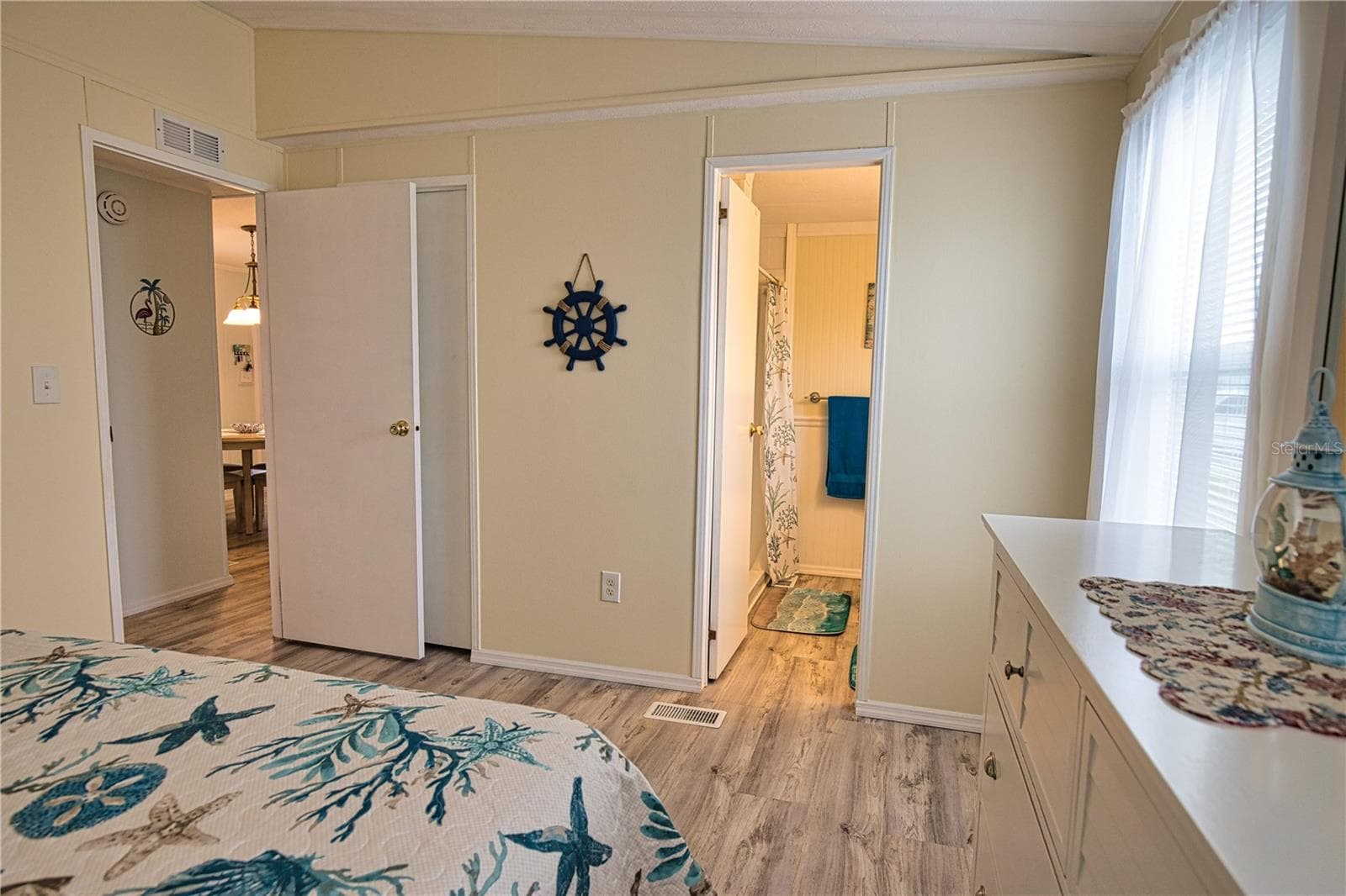 Manufactured Home at 618 IGLESIA DR, NORTH PORT, photo 20 of 80
