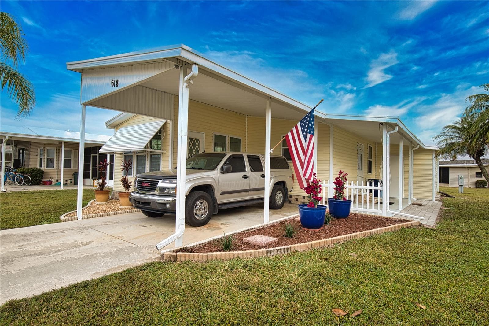 Manufactured Home at 618 IGLESIA DR, NORTH PORT, photo 32 of 80