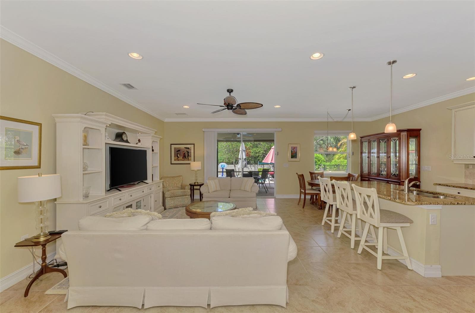 Single Family Residence at 11455 BLACKFIN ST, VENICE, photo 15 of 72