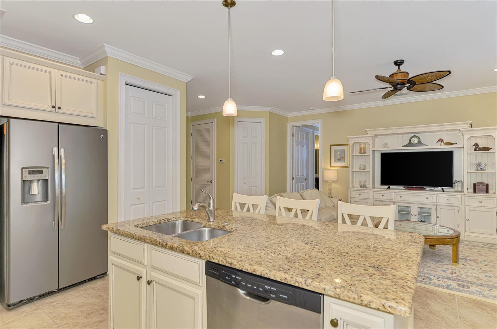 Single Family Residence at 11455 BLACKFIN ST, VENICE, photo 27 of 72