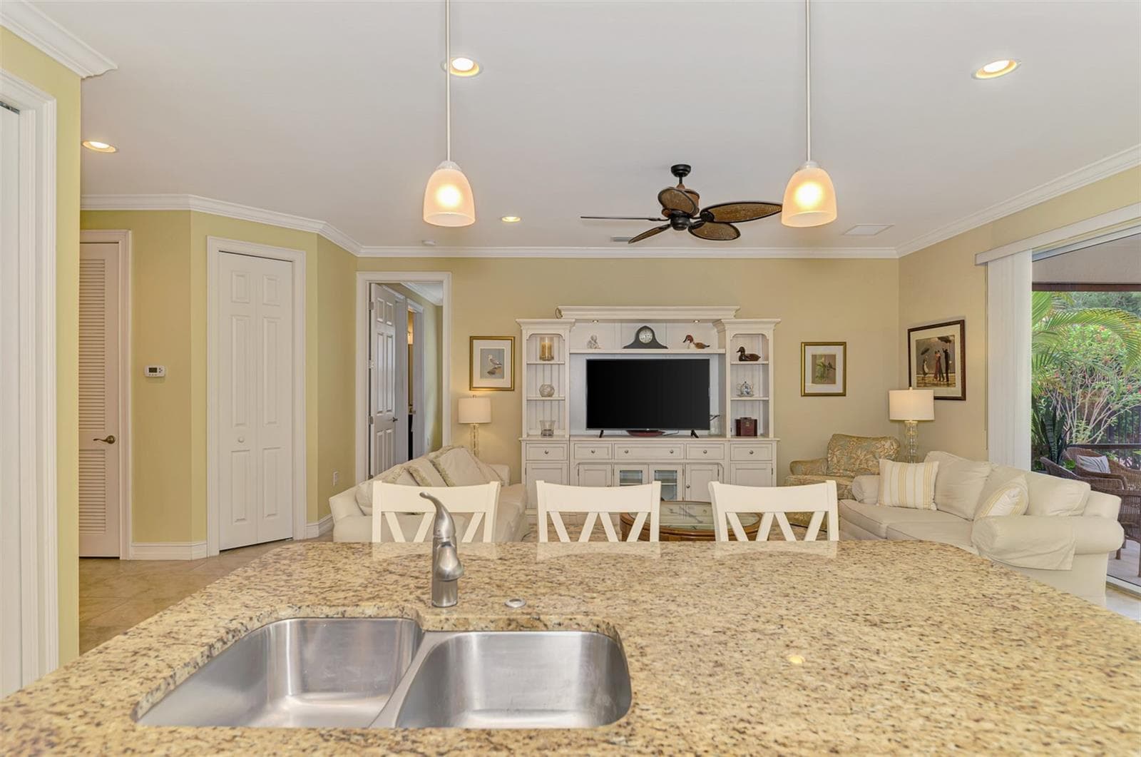 Single Family Residence at 11455 BLACKFIN ST, VENICE, photo 28 of 72