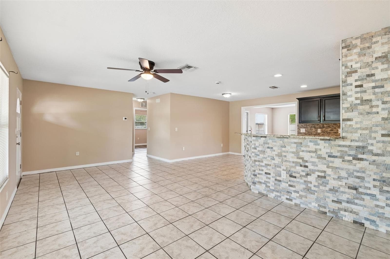 Single Family Residence at 4018 PRADO DR, SARASOTA, photo 5 of 63