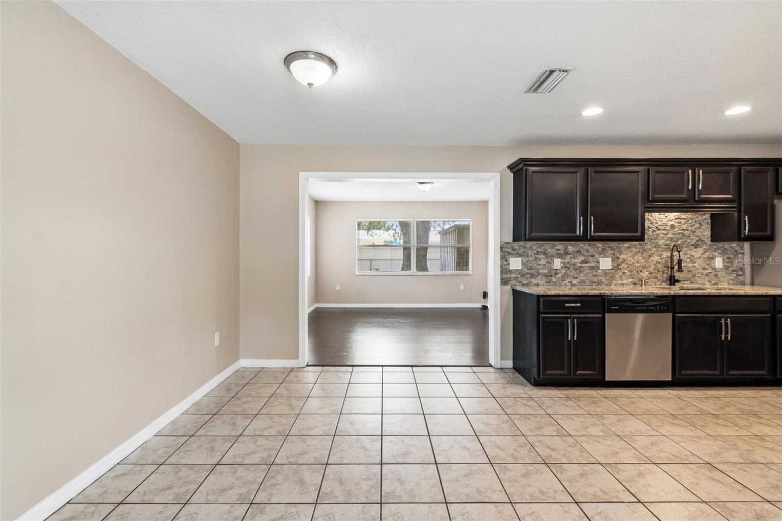 Single Family Residence at 4018 PRADO DR, SARASOTA, photo 12 of 63