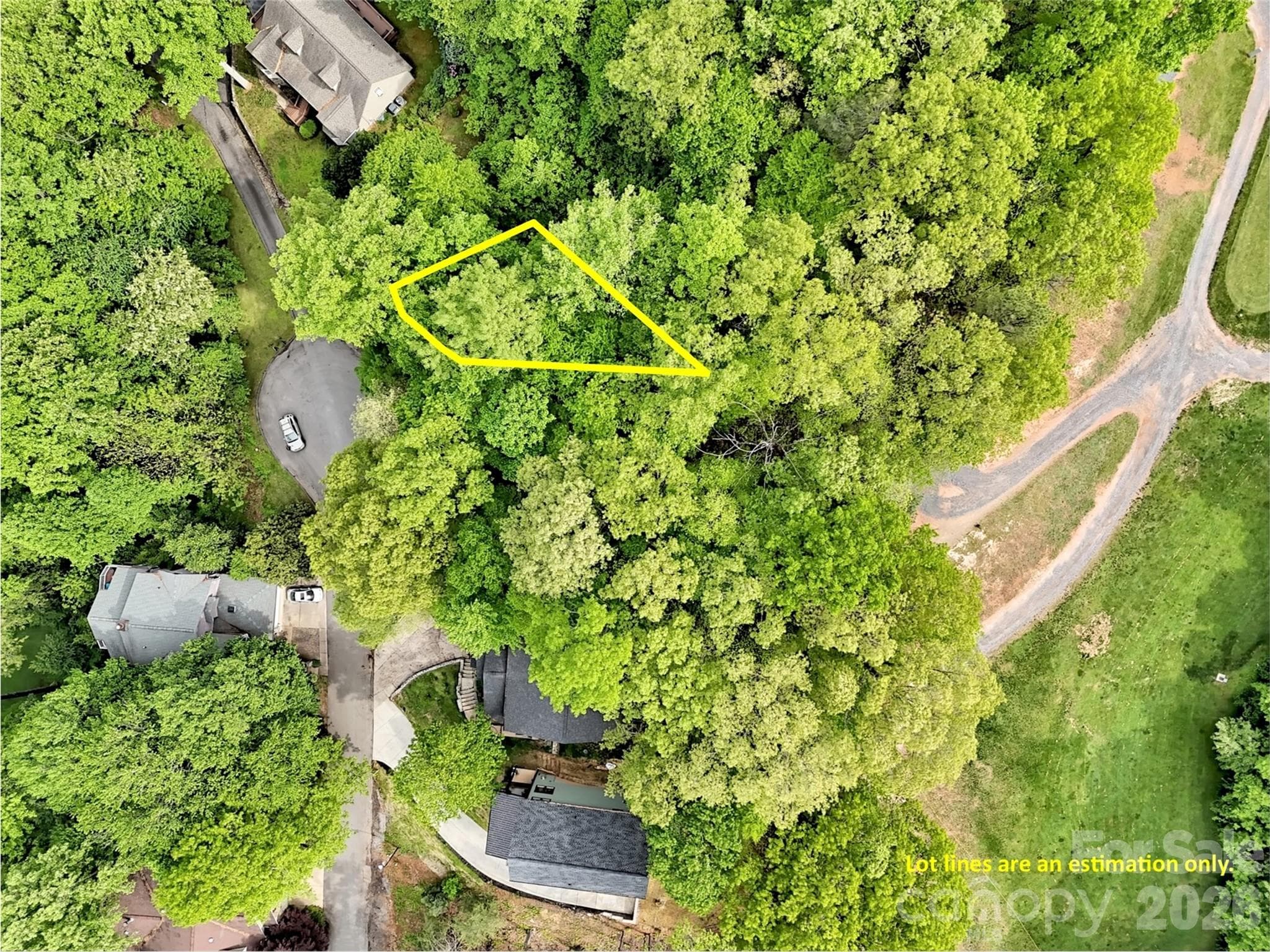 Lot at Waynesville, photo 4 of 14