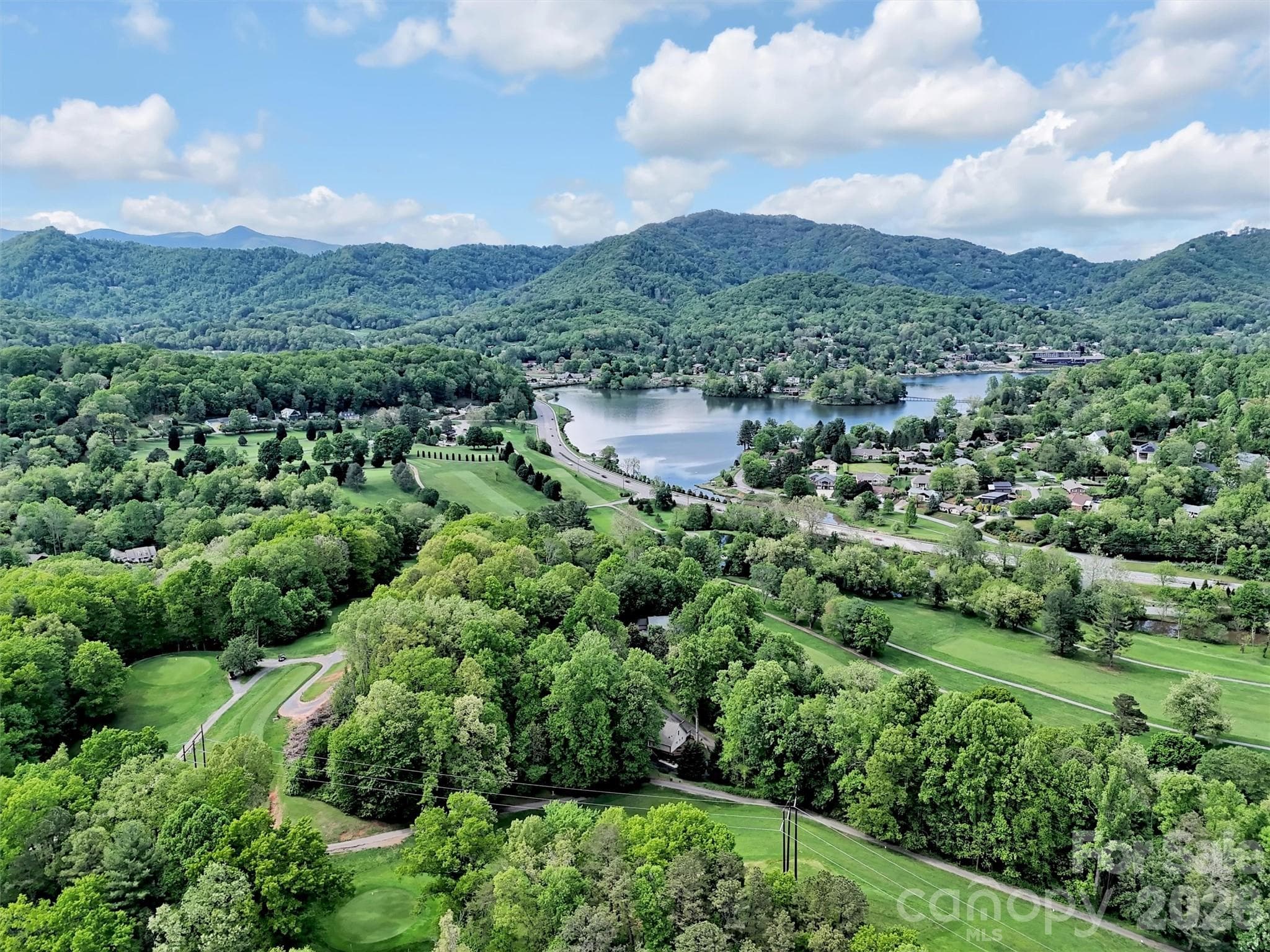 Lot at Waynesville, photo 5 of 14