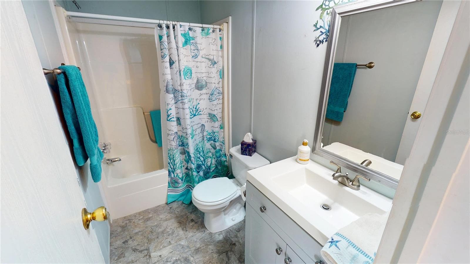 Manufactured Home at 10100 BURNT STORE RD #123, PUNTA GORDA, photo 16 of 35
