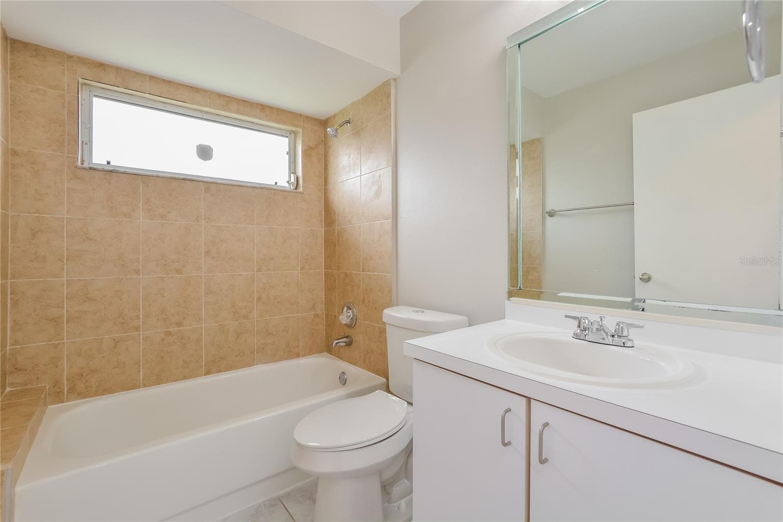 Single Family Residence at 1515 WOOD VIOLET DR, ORLANDO, photo 10 of 15