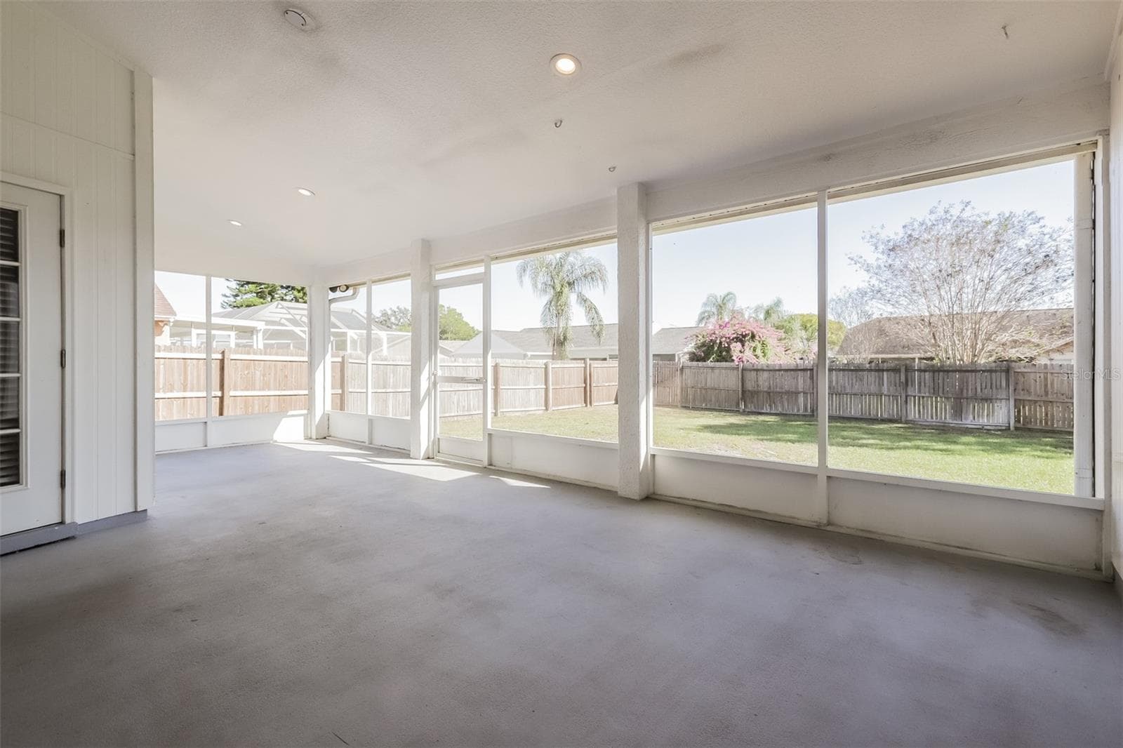 Single Family Residence at 5238 MONTSERRAT CT, LAKELAND, photo 14 of 15