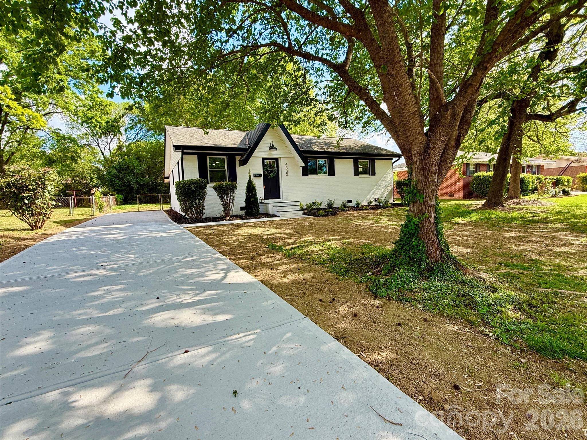 Single Family Residence at Charlotte, photo 2 of 30