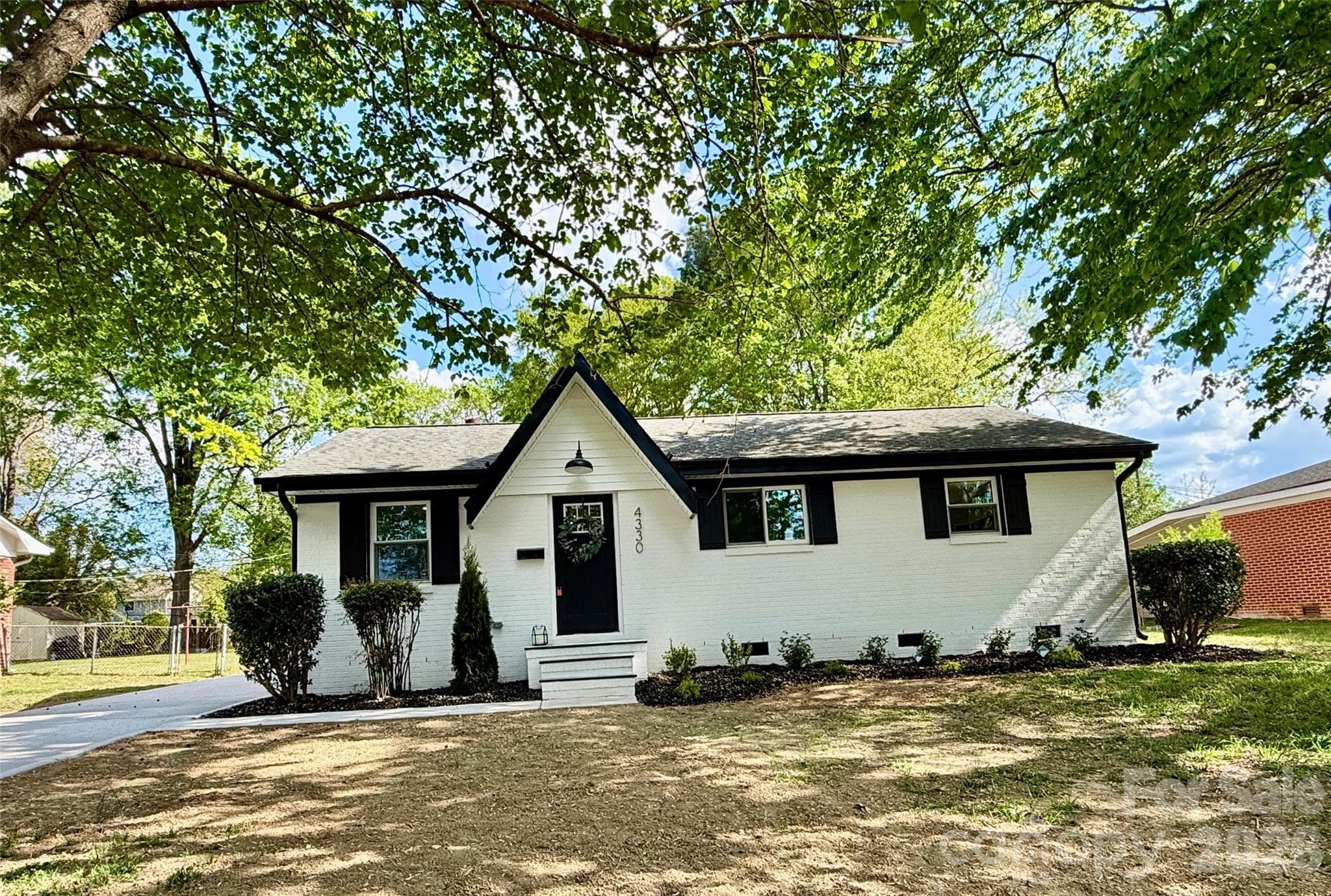 Single Family Residence at Charlotte, photo 3 of 30