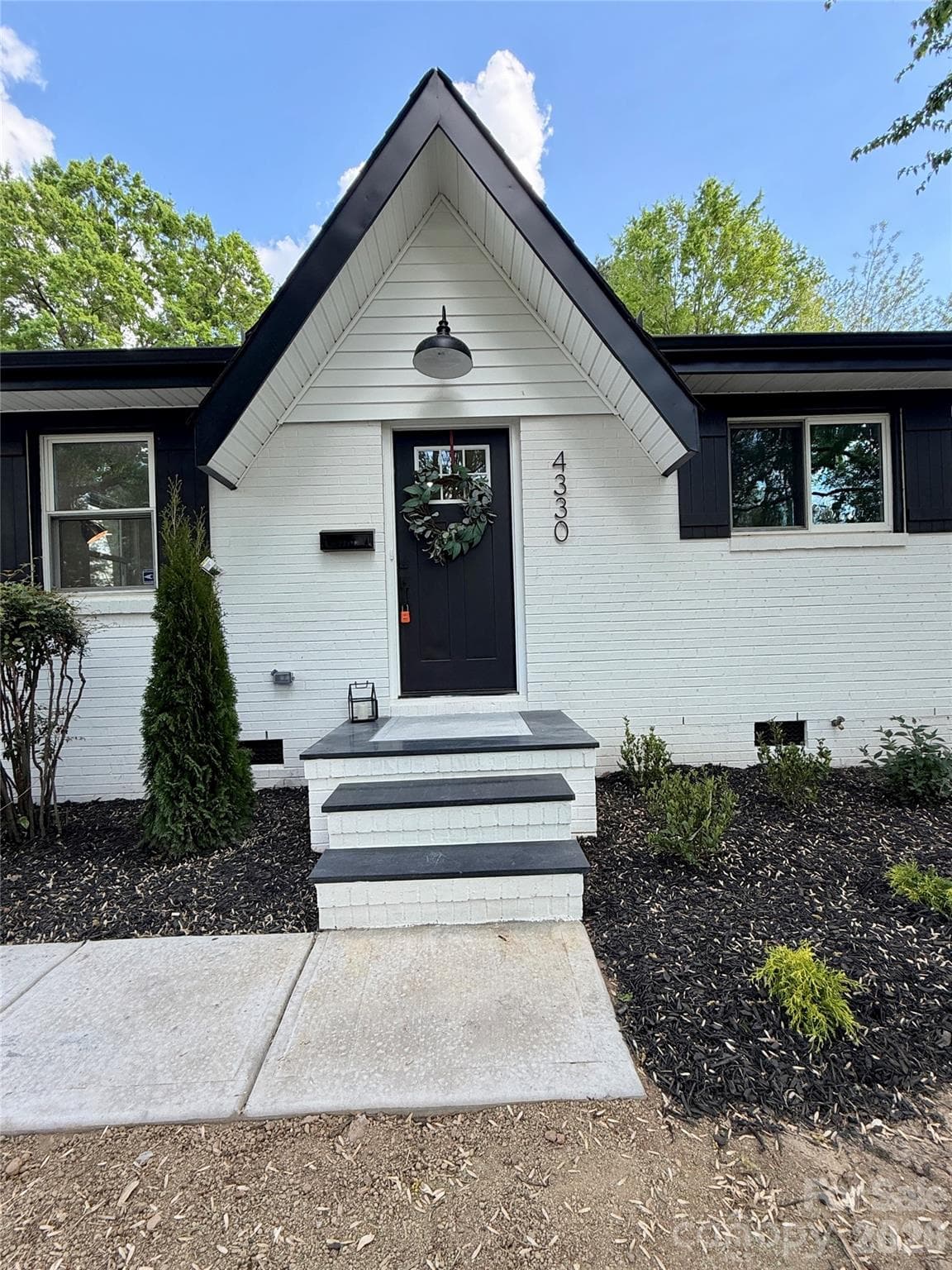 Single Family Residence at Charlotte, photo 5 of 30