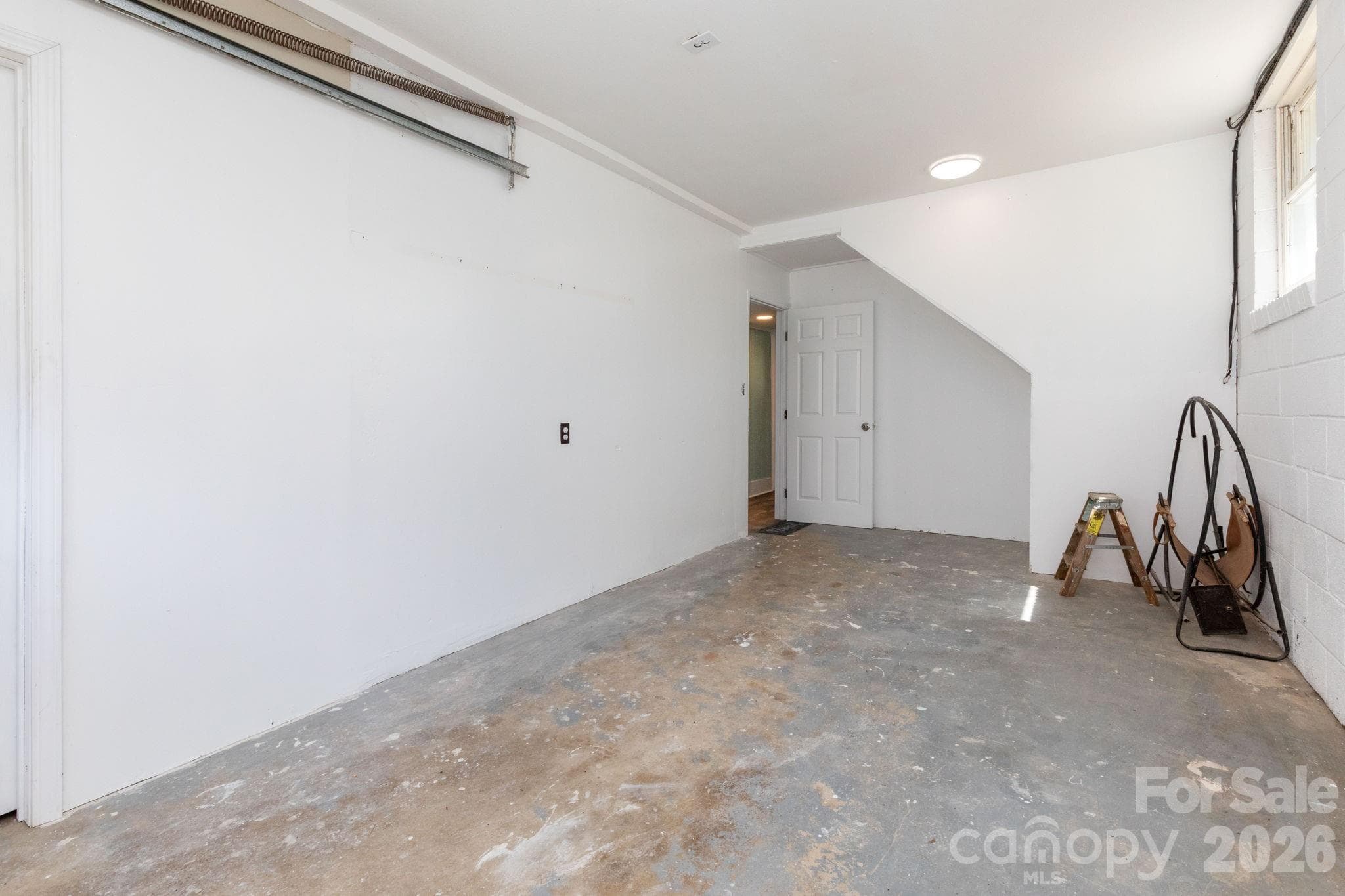 Single Family Residence at Mars Hill, photo 24 of 31