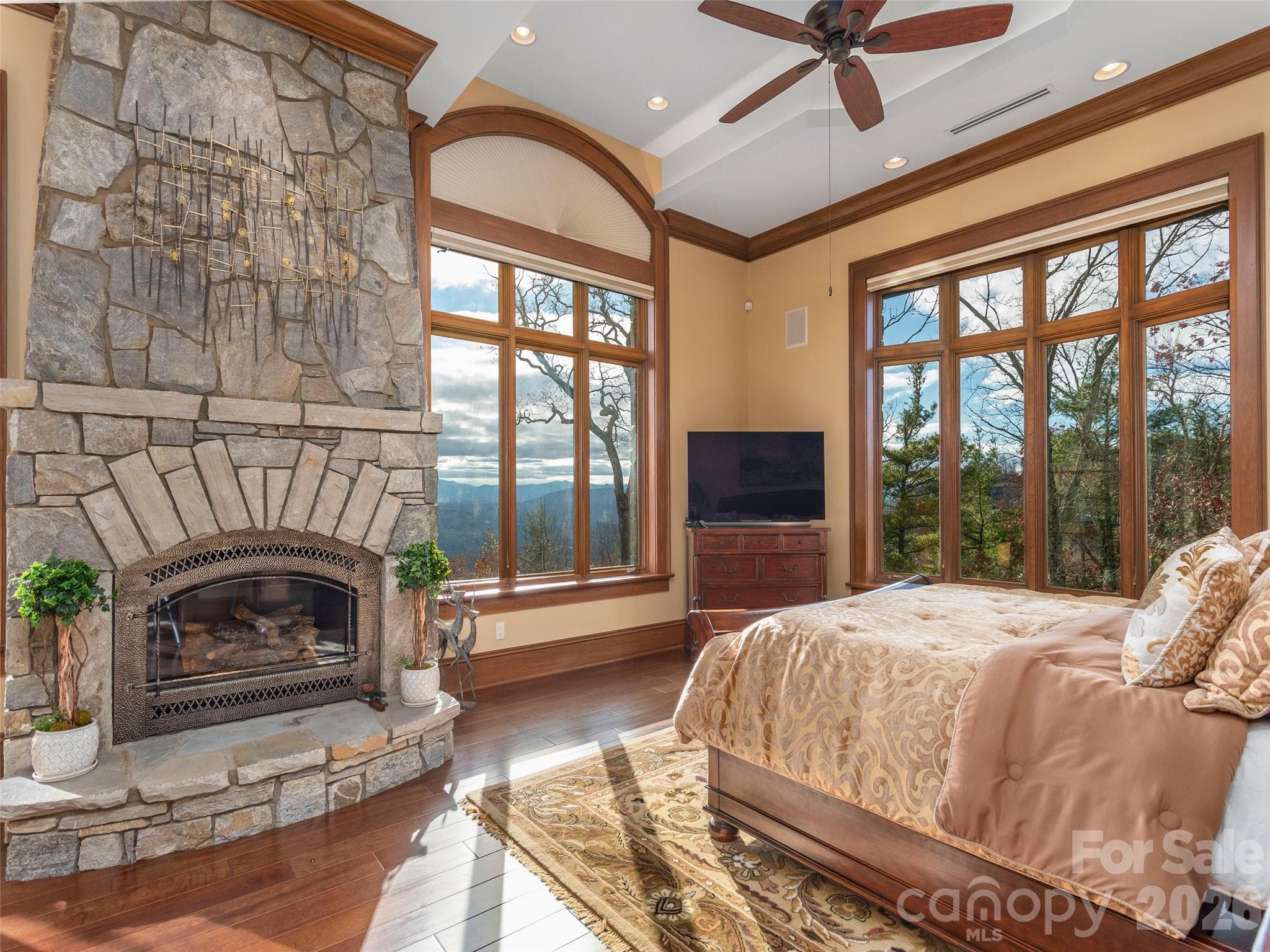 Sumptuous primary suite with gas fireplace - 633 Altamont View, Asheville
