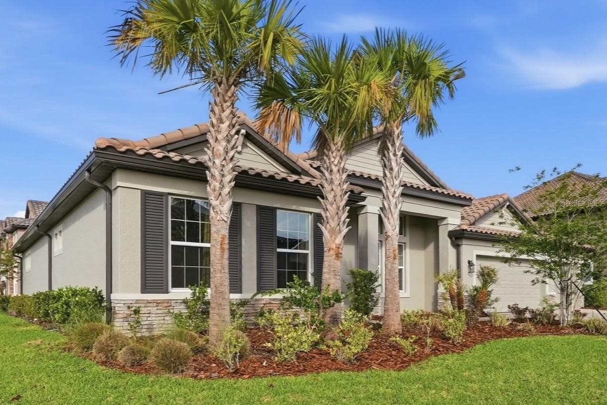 Single Family Residence at 7073 GRAYBROOK DR, WESLEY CHAPEL, photo 5 of 49