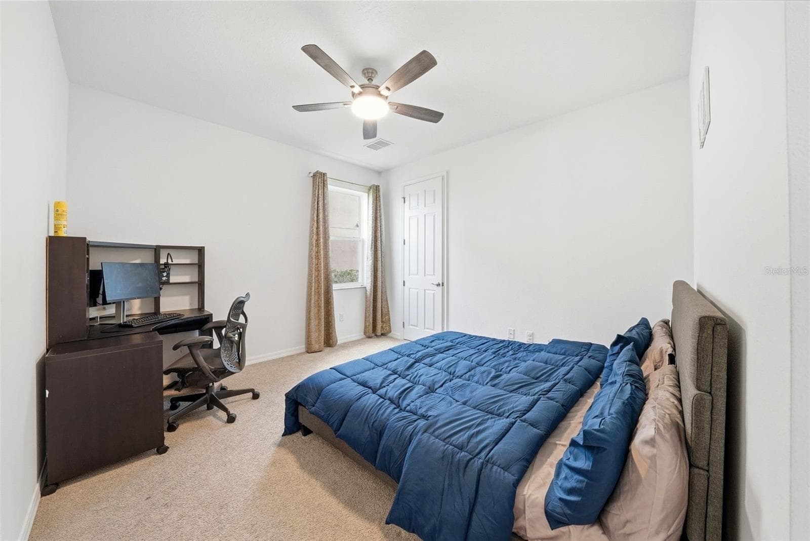 Single Family Residence at 7073 GRAYBROOK DR, WESLEY CHAPEL, photo 24 of 49