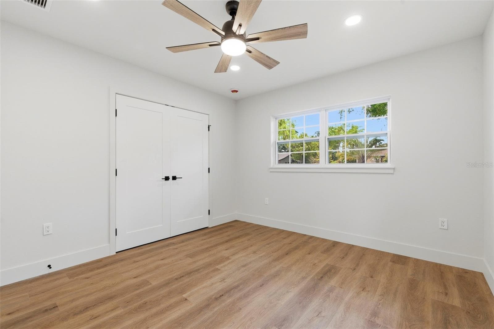Single Family Residence at 8051 26TH AVE N, ST PETERSBURG, photo 32 of 64