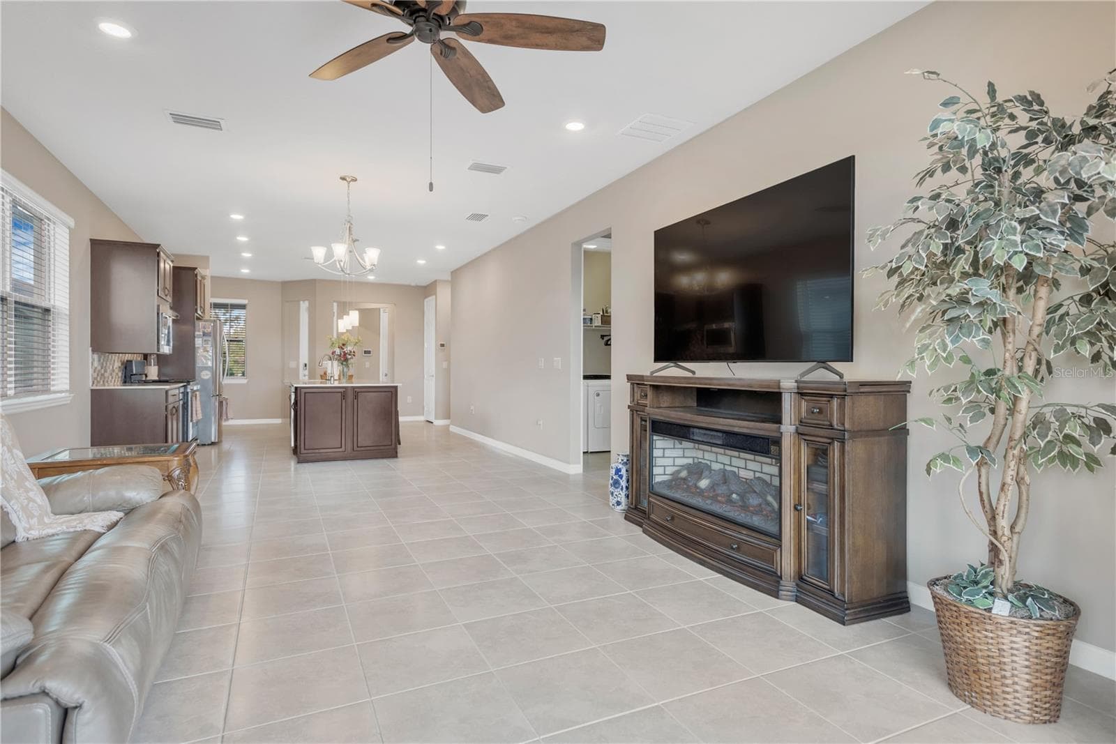 Single Family Residence at 19367 COASTAL SHORE TER, LAND O LAKES, photo 14 of 47