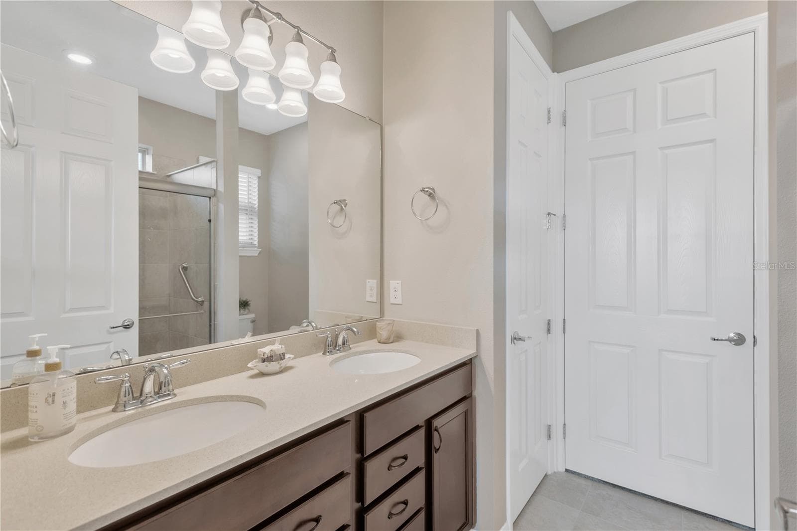 Single Family Residence at 19367 COASTAL SHORE TER, LAND O LAKES, photo 20 of 47
