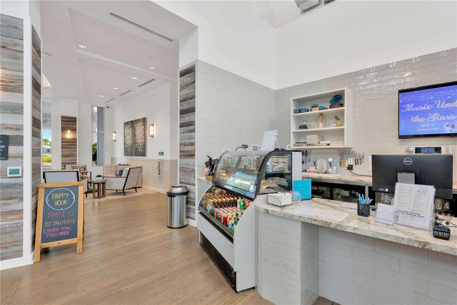 Snack Bar - 19367 COASTAL SHORE TER, LAND O LAKES