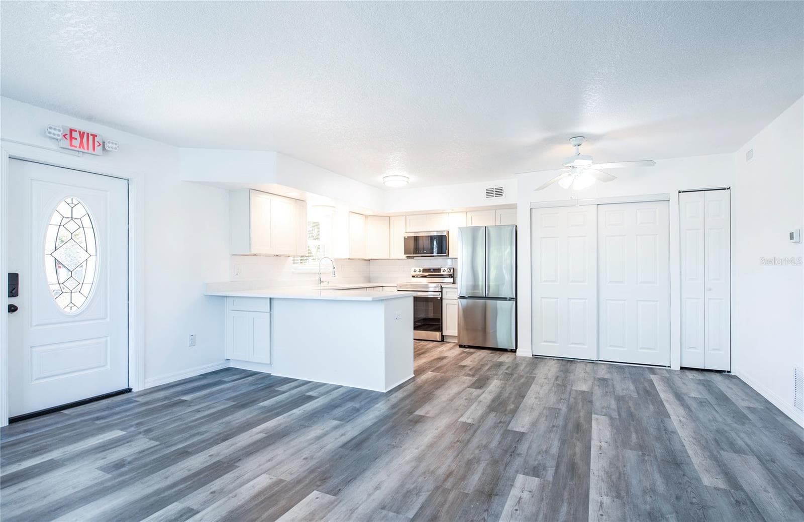 Apartment at 717 E GULF BLVD #1, INDIAN ROCKS BEACH, photo 62 of 65