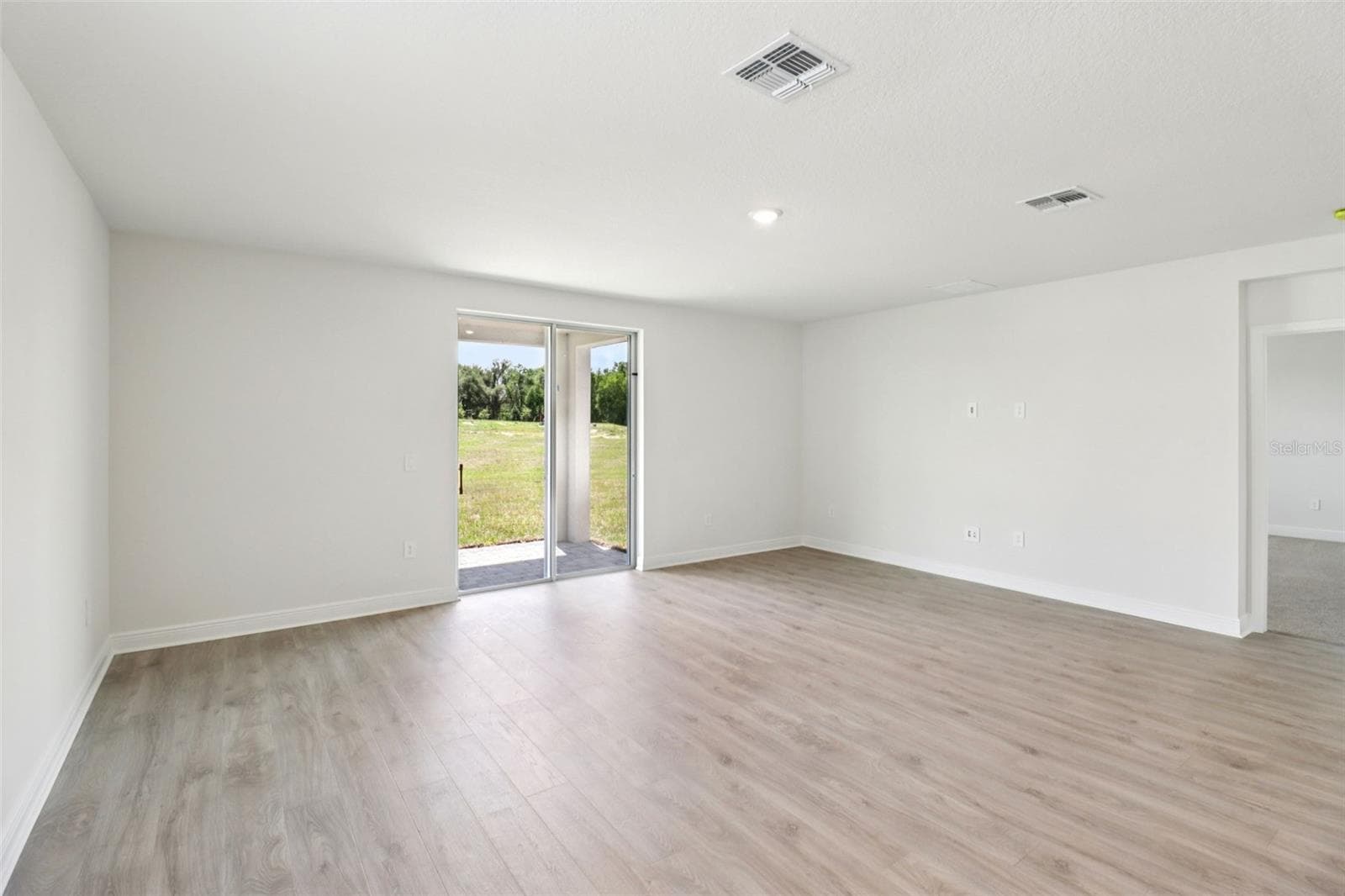 Single Family Residence at 787 SUNSHOWER, LADY LAKE, photo 8 of 41