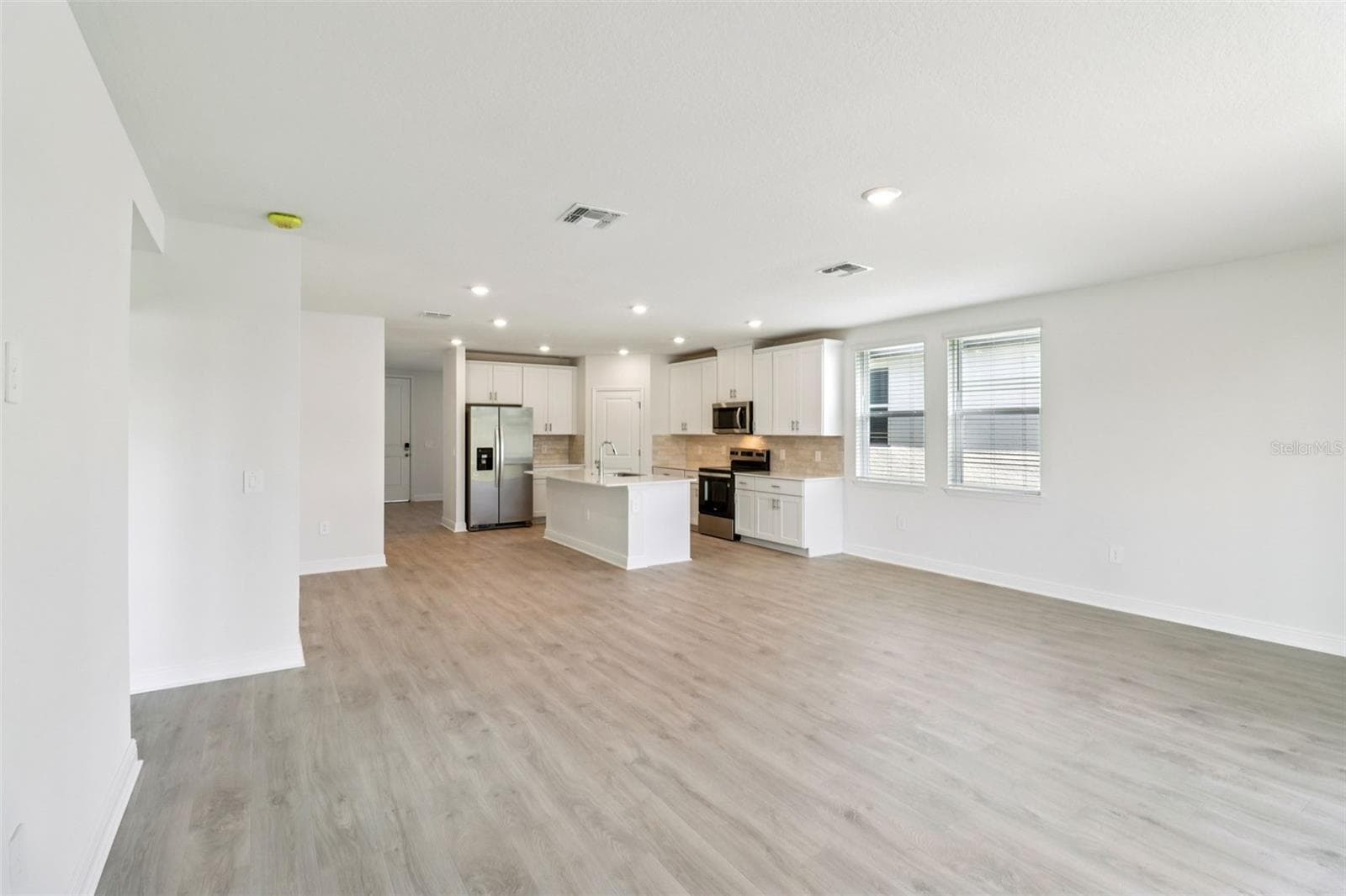 Single Family Residence at 787 SUNSHOWER, LADY LAKE, photo 10 of 41